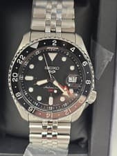Seiko 5 Sports Black Watch - SSK001 AUTOMATIC!!