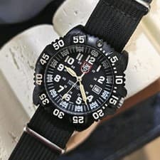 Rare Luminox Navy Seal 3051 Black Dial Date 44mm Swiss Made Watch Men