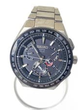 Seiko Solar Watch Analog BLK SLV Model 8x53-0AV0-2 Used