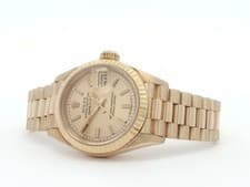 Rolex Lady-Datejust 26mm Solid 18kt Yellow Gold Champagne Stick Dial 69178