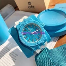 Maurice Lacroix AI2008-AAAA1-3A0-0 Watch Diamond Indices Blue Dial quartz watch