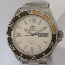 Automatic winding watch Model RN AA0821S ORIENT
