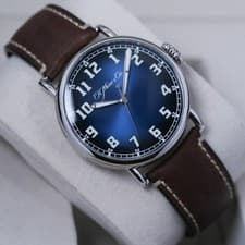 H. Moser & Cie. Heritage Centre Seconds Steel Blue Dial 42mm 8200-1201 Full Set