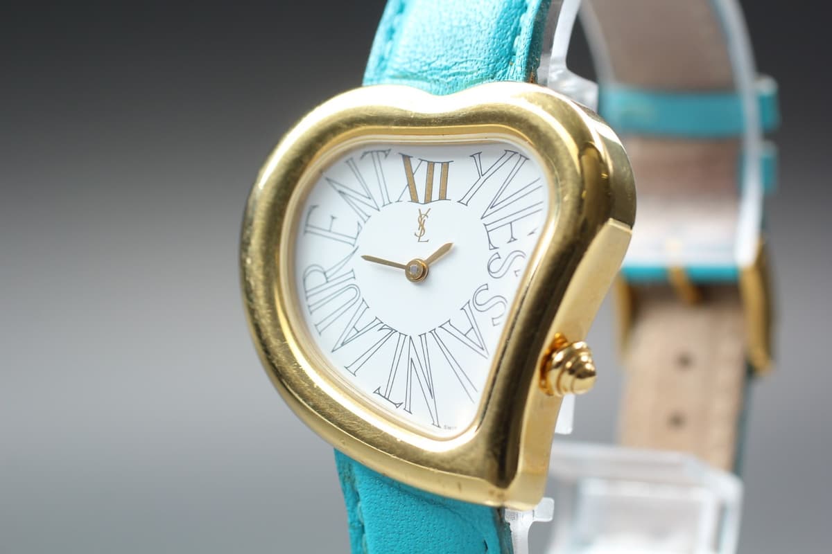[Exc+5] Yves Saint Laurent Heart 04F White Dial Gold Quartz Woman's Watch JAPAN