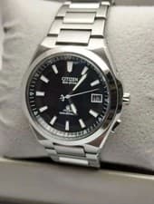 Citizen Attesa Solar Radio Watch Lightweight Titanium ATD532721 wrist 18cm