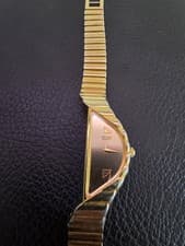 Vintage 1980s Seiko Ladies Gold Tone Quartz Watch Asymmetrical Case