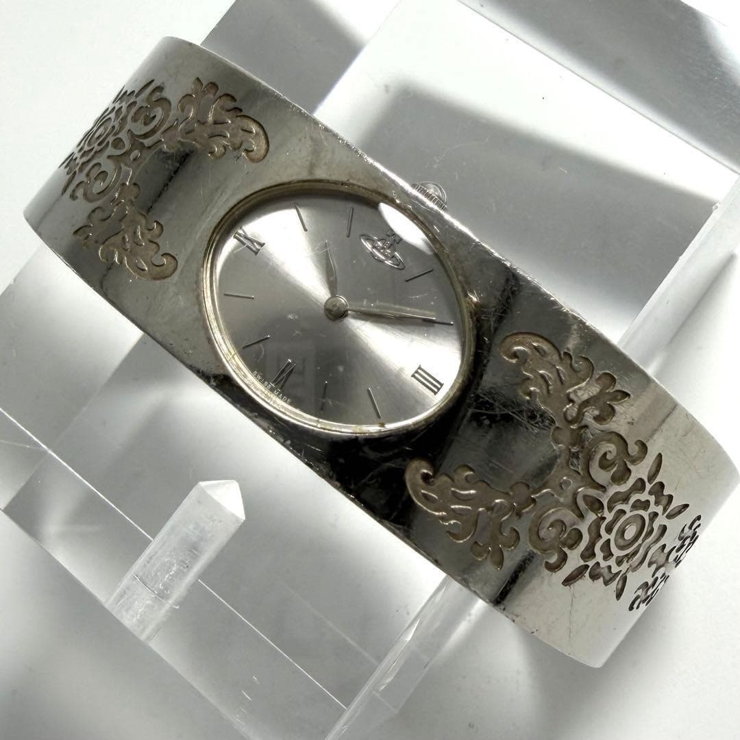 VIVIENNE WESTWOOD Bangle Watch Orb Silver Quartz Women wrist 16cm Working Auth