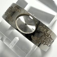 VIVIENNE WESTWOOD Bangle Watch Orb Silver Quartz Women wrist 16cm Working Auth