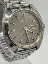 SEIKO Matic-P 5106-7030 Automatic Day-Date 33 Jewels Vintage Men's Watch