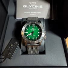 Glycine Airman World Timer Green Official