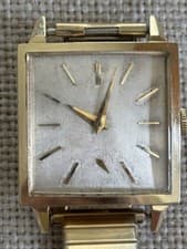Vintage 1970 Hamilton 14K Solid Gold Mens Watch Cal 637 17J Swiss Runs Square