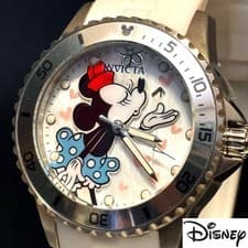 Rare Invicta × Disney Minnie watch, mother-of-pearl dial, bold 40mm design.