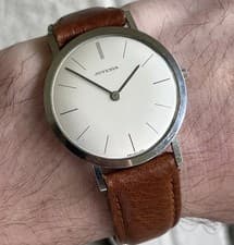 Juvenia Ultra Slim Watch Vintage Swiss Mid Century Modern Calatrava Thin Manual