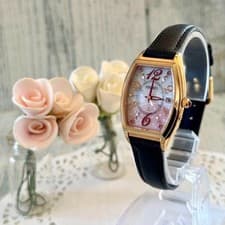 SEIKO LUKIA 1B32-0AA0 SAKURA Watch Radio Solar Powered 2019 Pink Gold Women