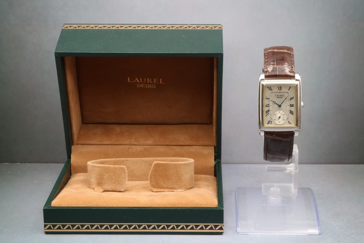 Vintage 1996 [MINT / Box] SEIKO LAUREL 7N07-5030 Tank Small Second Qz Mens Watch