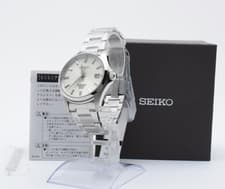 SEIKO 4R35-03X0 SZSB011 White Dial 39mm Automatic Men's Watch B&P Unused JAPAN