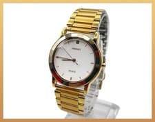 Seiko Dolce 5S21-6040 Gold Quartz Sweep Second Hand Watch Mint Rare from Japan