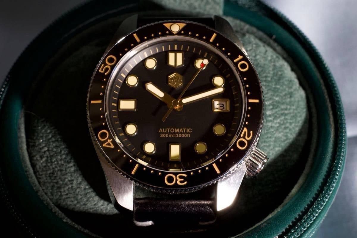 San Martin SN0087 automatic 300m waterproof diver s black