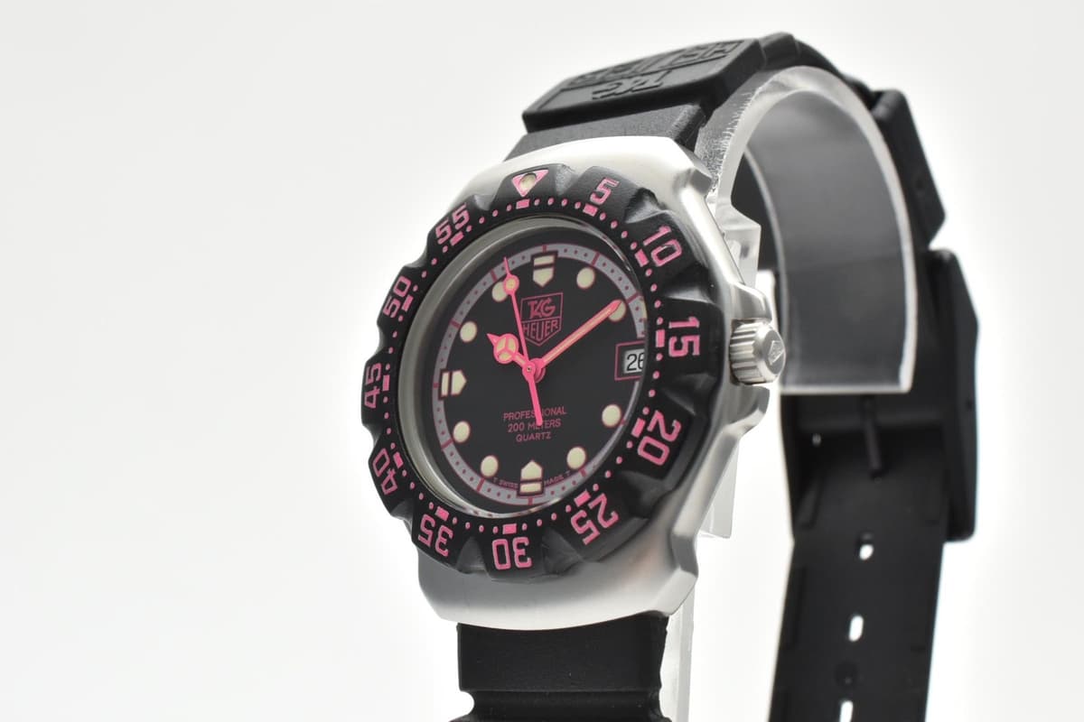 TAG Heuer Formula 1 377.513 Vintage Quartz Black Pink Dial Unisex  Watch 35mm
