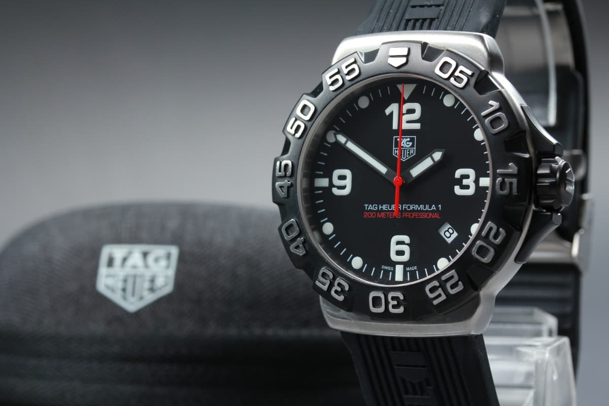 [N MINT w/ Case] TAG Heuer Formula 1 WAH1110-0 Quartz 41mm Men's Swiss Watch