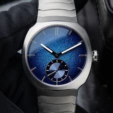 H.Moser & Cie. Streamliner UNWORN 12/2025 Small Seconds Blue Enamel Steel Watch