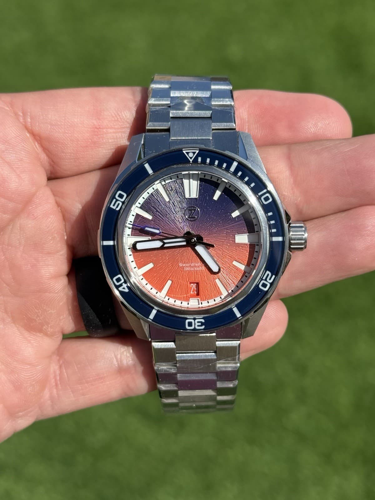 Zelos Swordfish 40mm Dusk Automatic Diver Watch – Limited 41/200 – Full Set