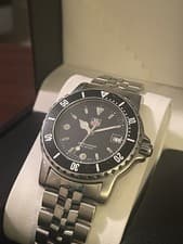 TAG Heuer Professional 1500 WD1210-G20 Black Dial Swiss 200M Diver-Classic 1990s