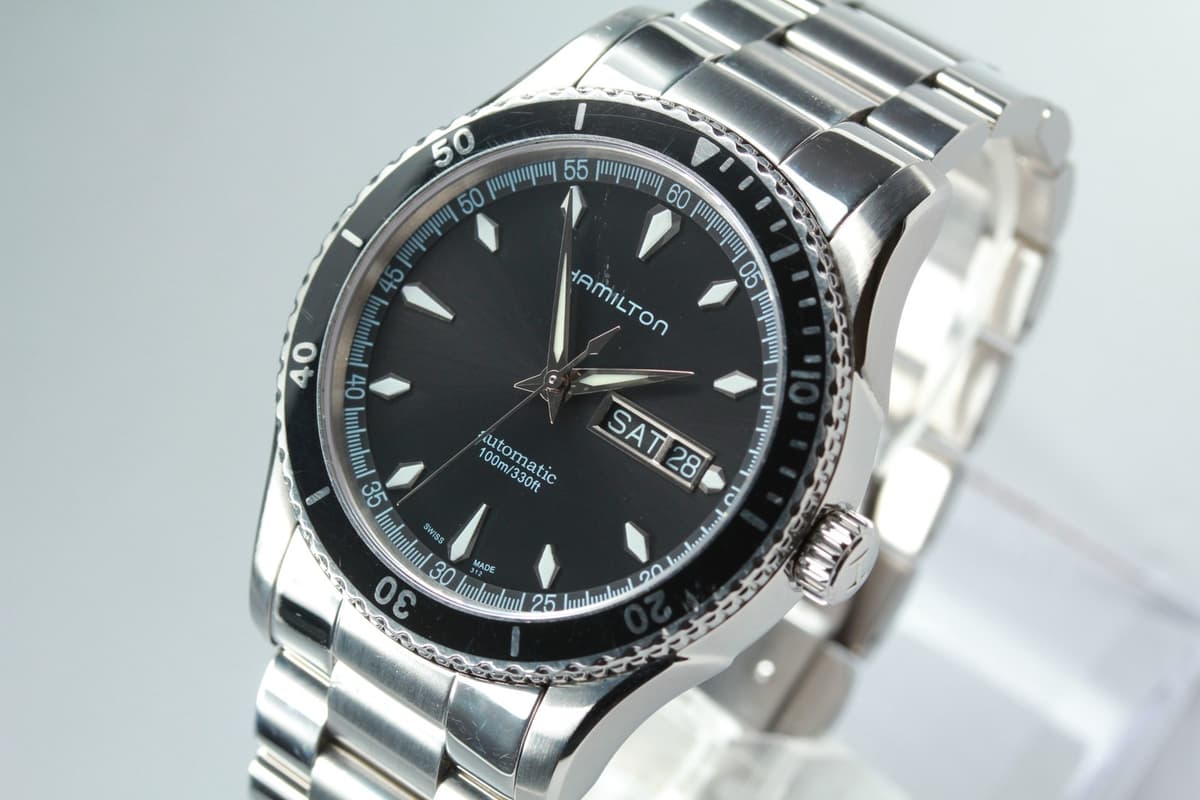 HAMILTON Jazzmaster Seaview H375650 Day Date Auto SS Watch [Scratches on Bezel ]