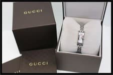 Gucci G-Link Ladies Watch YA110520 Pink Shell Quartz Elegant Jewelry