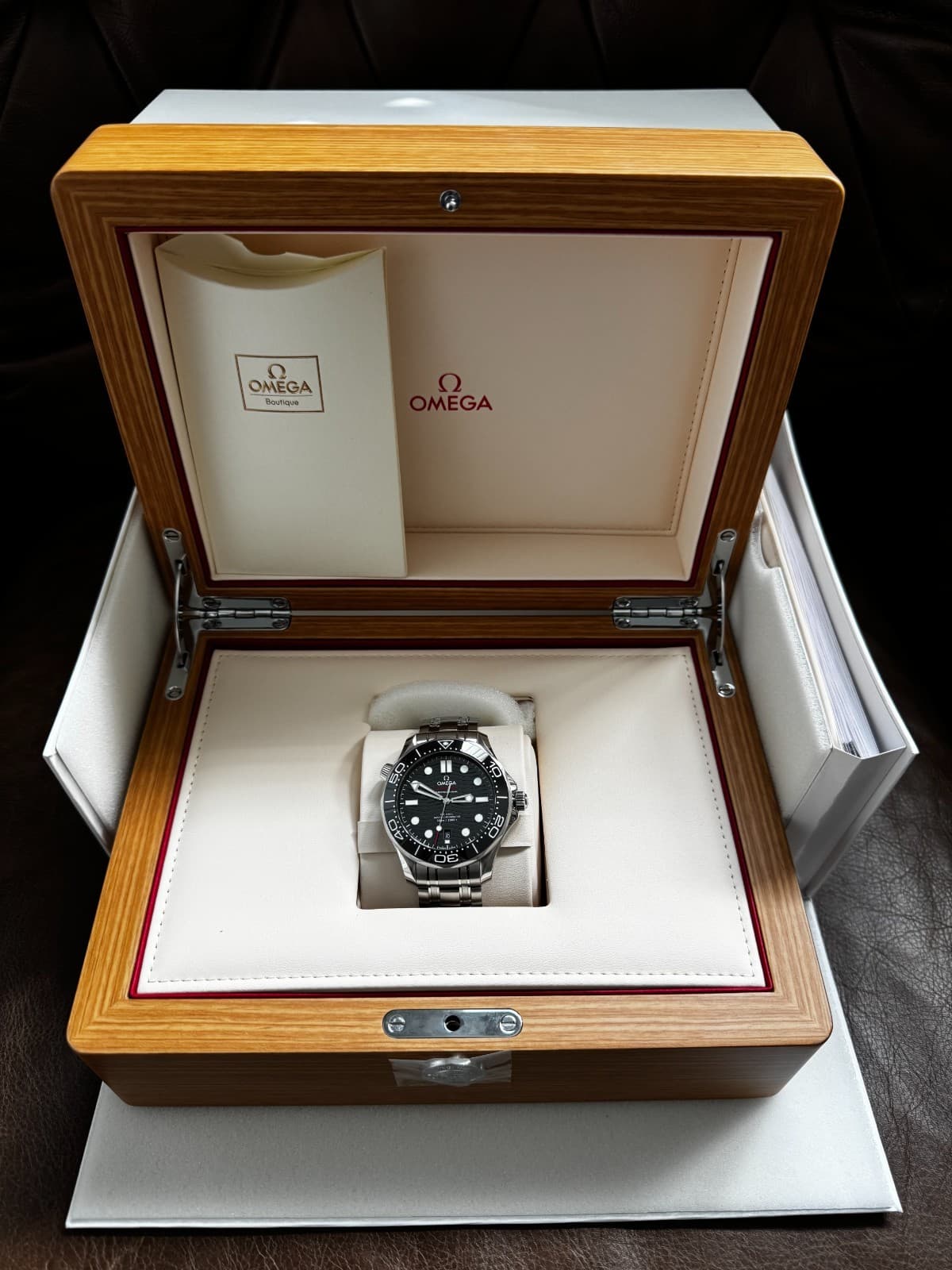 Omega Seamaster Diver 300m Master Chronometer Black Dial - Excellent Condition!