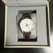 HAMILTON Jazzmaster Viewmatic H324550 AT Watch Comes with box and accessories