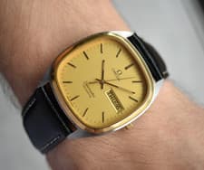 1984 Omega Seamaster Men's Watch Vintage Gold Quartz Square TV Dial Day Date