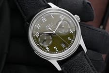 Kurono Tokyo Hajime Asaoka Calendrier Type 1 Khaki Green Limited Edition CL001L