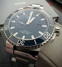 Oris Aquis Divers Watch