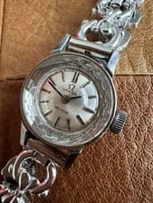Omega Lady Manual Winding Watch with Cut Glass – Working, Used
