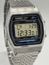 Casio Kajiki Digital Quartz Mens Watch 34mm Vintage W 35 248 wrist 19cm