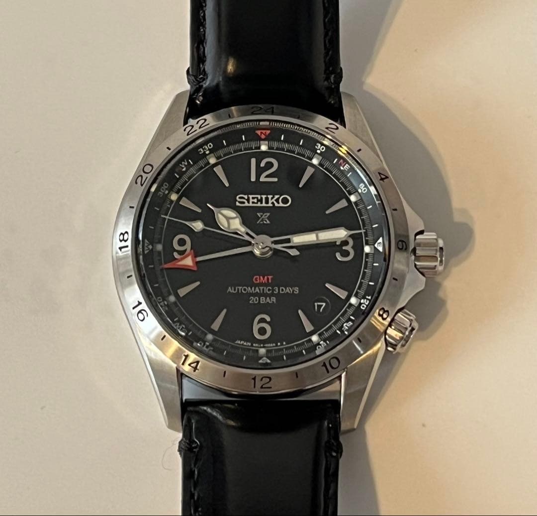 SEIKO PROSPEX ALPINIST GMT SPB379 LIMITED OVERSEAS MODEL 6R54 BLACK DIAL WATCH