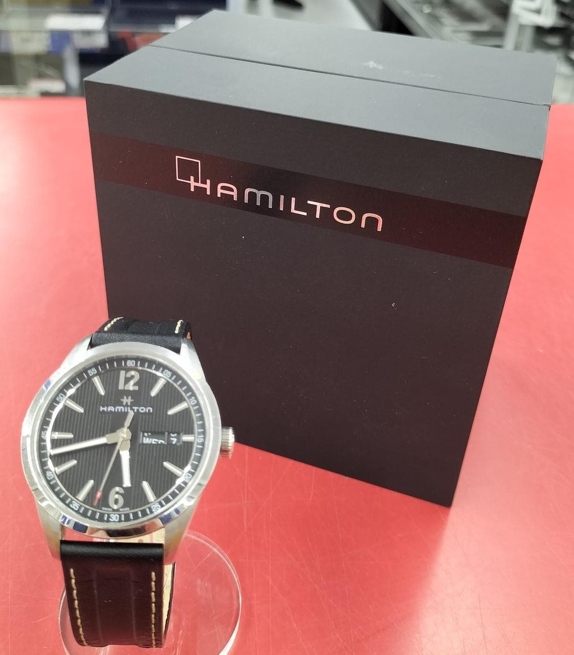 Hamilton Broadway Day Date Quartz Watch Used