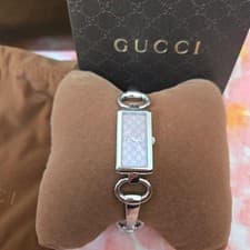 Gucci Tornavoni 4P Square Watch GG Pattern
