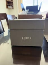 Pre-Owned Unworn Oris Aquis Green Men's Watch - 01 733 7770 4137-07 8 18 05P.