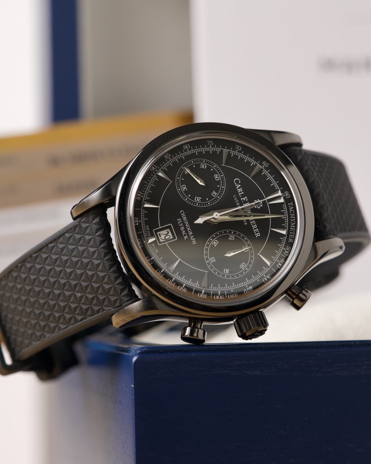 Carl F. Bucherer Manero Flyback Chronograph 43mm Black 00.10919.12.33.01 Full Se