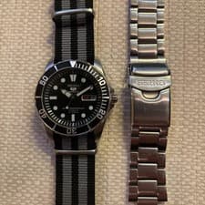 Seiko 5 Sports Divers Watch Old Logo Used from Japan Tested