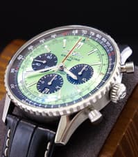 Breitling Navitimer B01 Chronograph 43mm Green Dial AB01382241L1P1