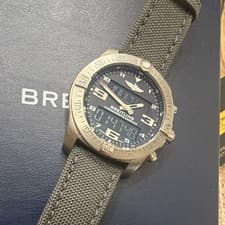 Breitling Exospace B55 Connected Chronograph Titanium Box and Manuel’s