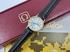Vintage Ladies Omega Mechanical Watch + Box & Guarantee (New strap & Glass) 1977