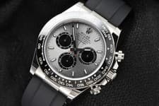 2025 Rolex Cosmograph Daytona 18K White Gold Ghost Oysterflex 126519LN Full Set