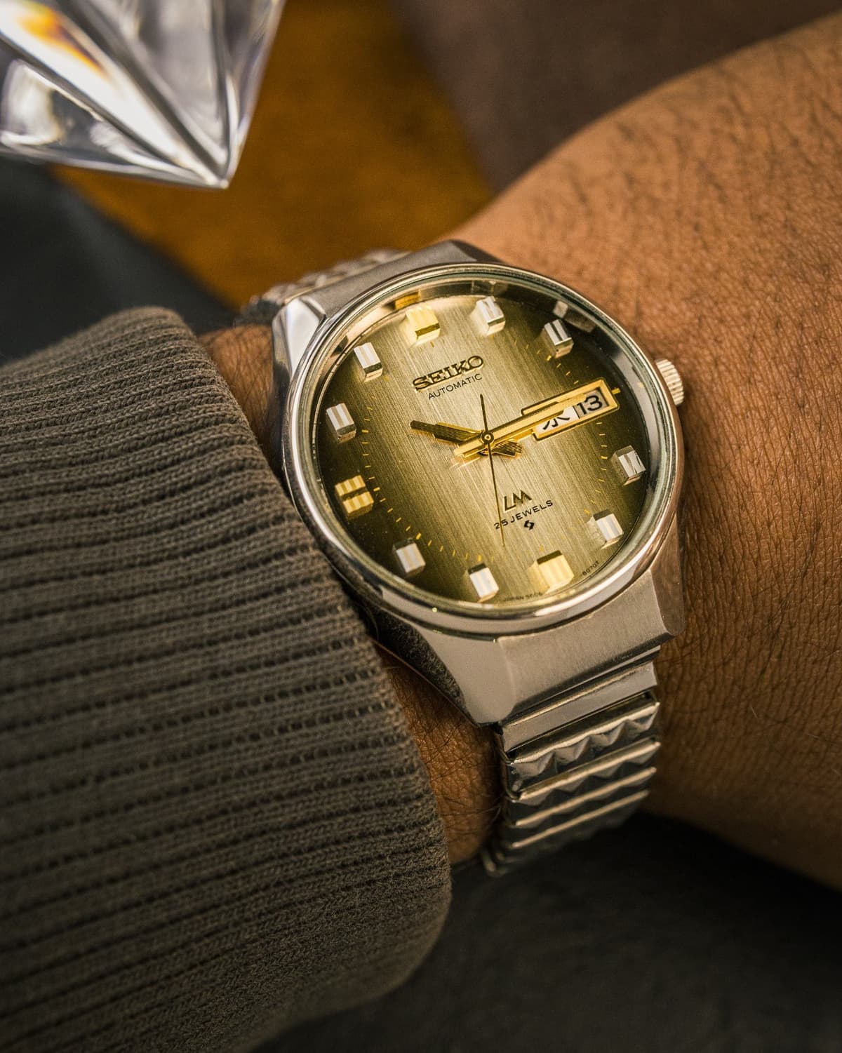 Vintage Seiko Lord Matic (LM) - 5606-8040 - Champagne Sunburst Dial - 1974 JDM