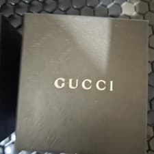 Gucci Women's Watch Authentic Silver Metal Case