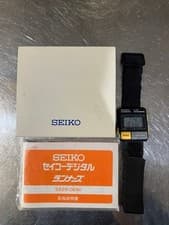 Seiko S229 DEM Pulse Meter Digital Wristwatch Alarm Chronograph From Japan