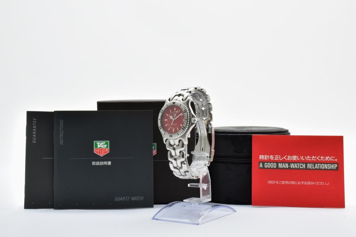 Box,Paper【NearMINT】 TAG HEUER WG111C Professional Red Dial Quartz 200m Watch